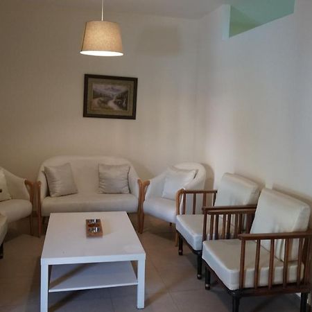Ground Floor Apartment By Circular Pool In Talabay Áqaba Exterior foto