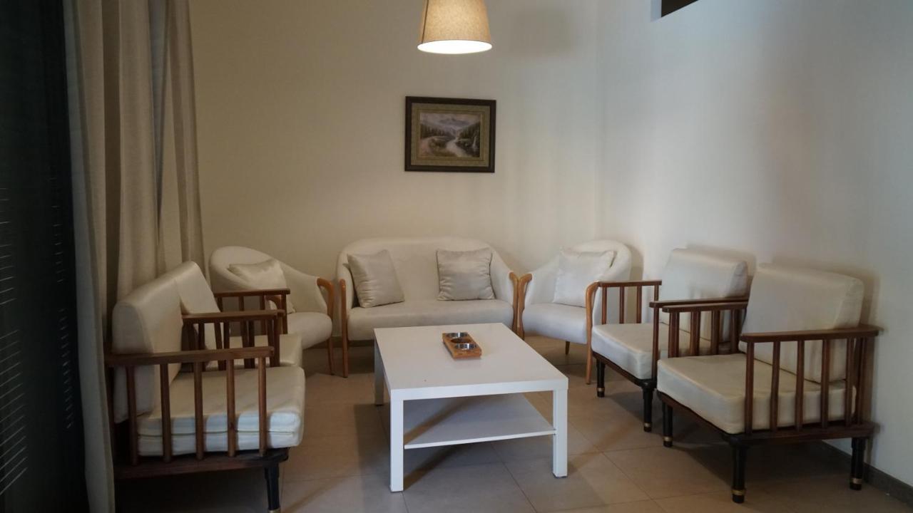 Ground Floor Apartment By Circular Pool In Talabay Áqaba Exterior foto